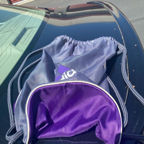ADIDAS Drawstring Bag Women’s Purple Grayb Mini Backpack Shoe Mesh Gym - Picture 3 of 15